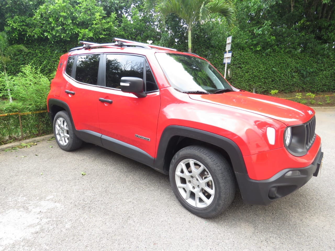 SUV Jeep Renegade 2022 en Bucaramanga