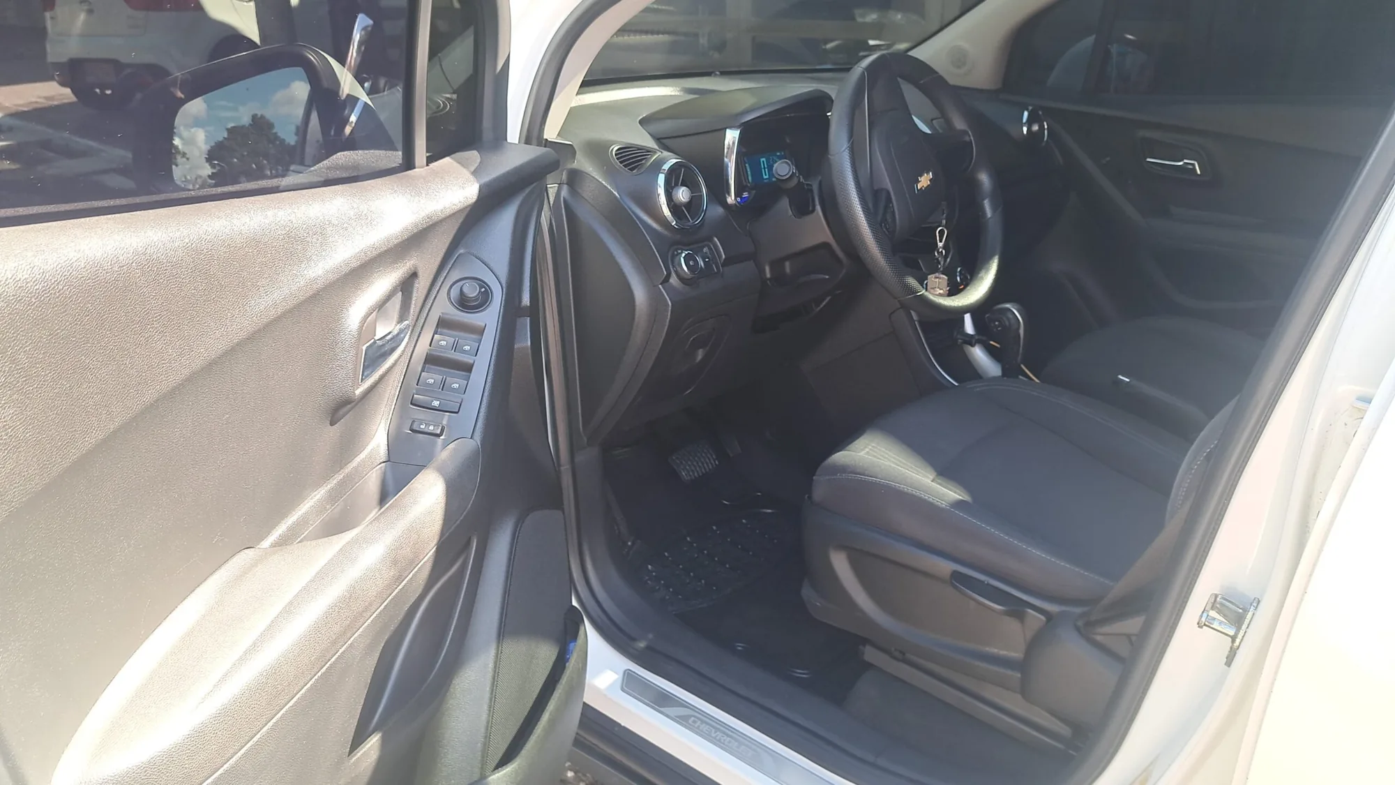 Wagon Chevrolet Tracker 2014 LT FULL EQUIPO en Barrancabermeja — foto 4