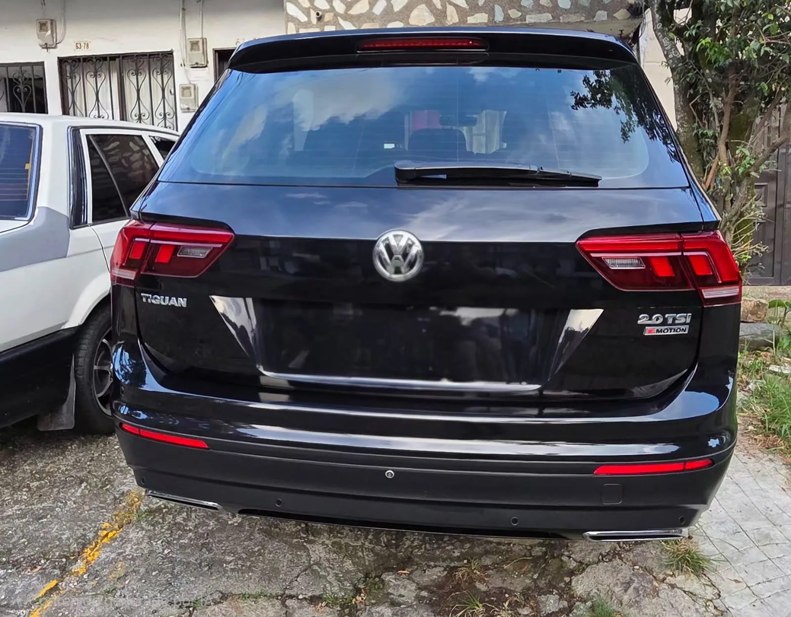 Caminhonete Volkswagen Tiguan Allspace 2018 Trendline 2.0 turbo en Medellín — foto 12