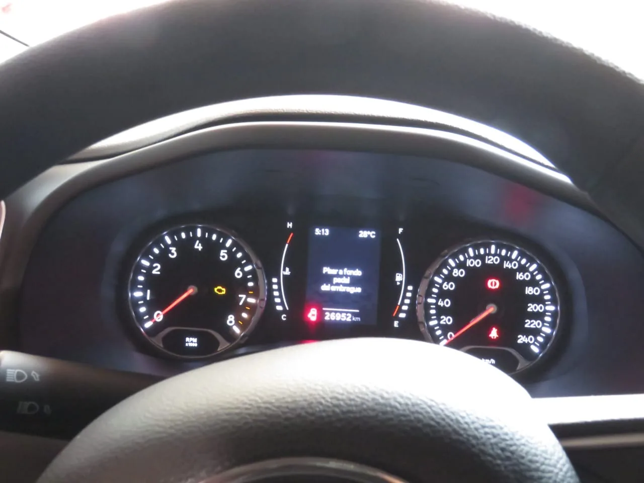 SUV Jeep Renegade 2022 en Bucaramanga — foto 2