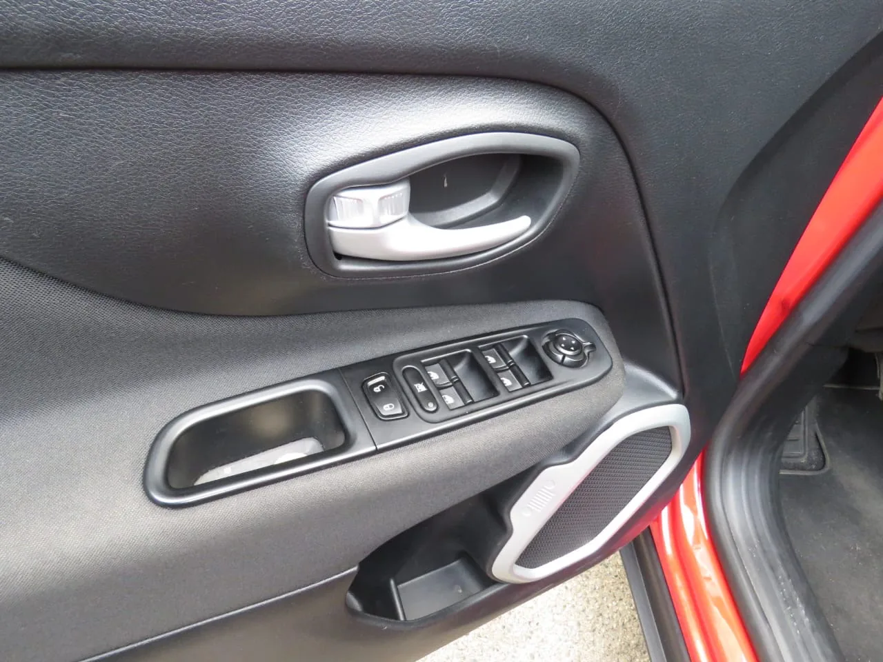 SUV Jeep Renegade 2022 en Bucaramanga — foto 7