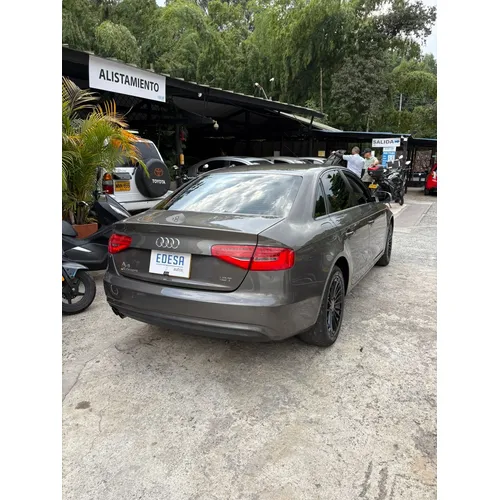 Sedã Audi A4 2014 1.8 Tfsi Ambition en Envigado — foto 6
