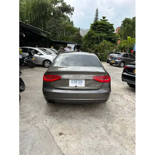 Sedã Audi A4 2014 1.8 Tfsi Ambition en Envigado — foto 7