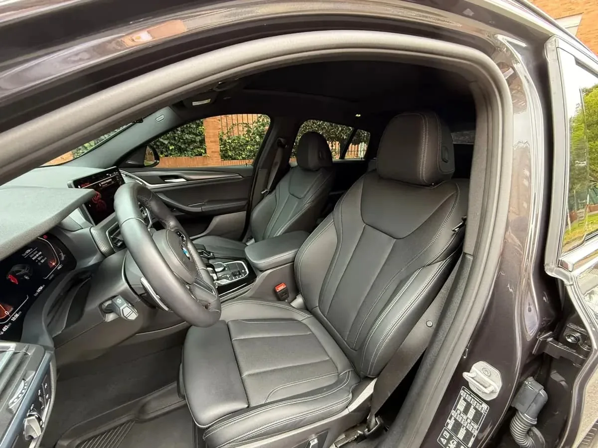 SUV BMW X4 Xdrive 30i 2025 en Barranquilla — foto 7