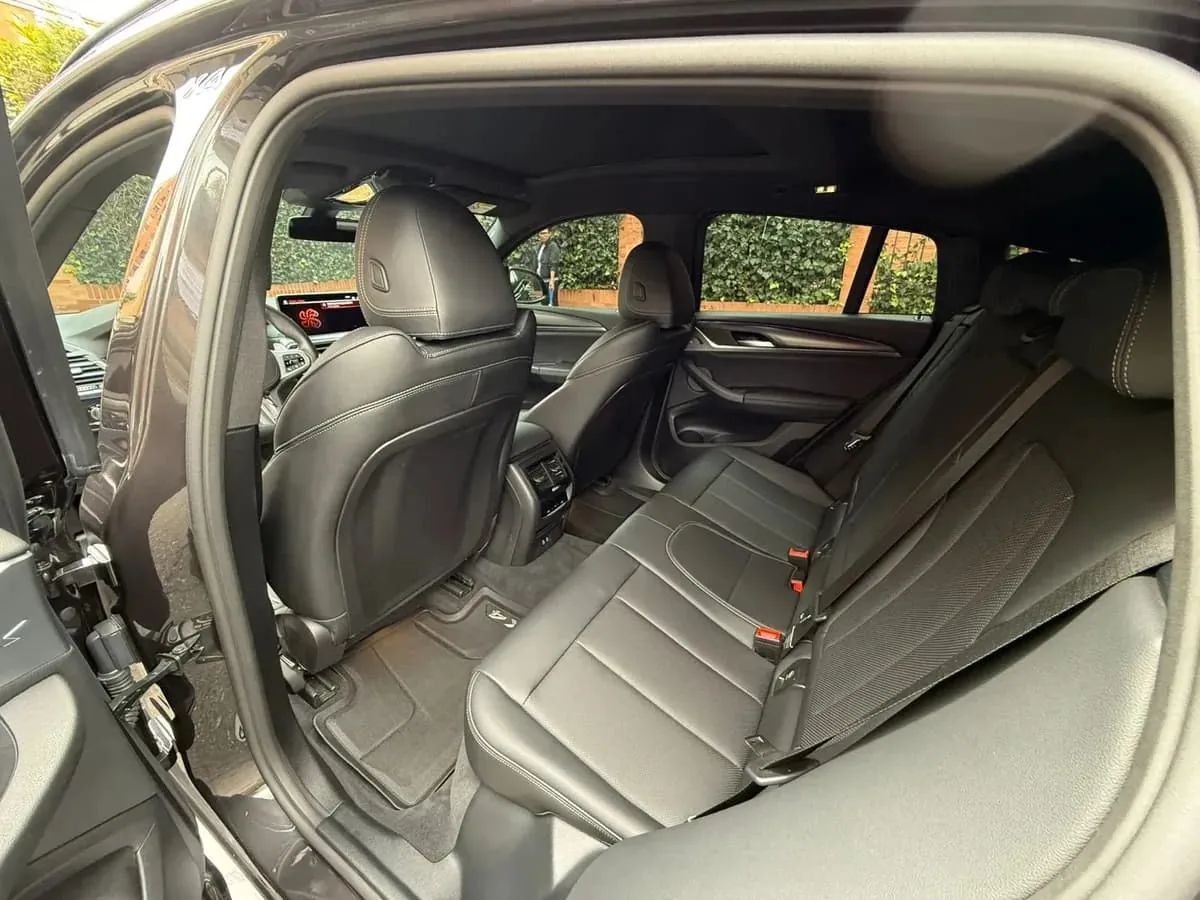 SUV BMW X4 Xdrive 30i 2025 en Barranquilla — foto 8