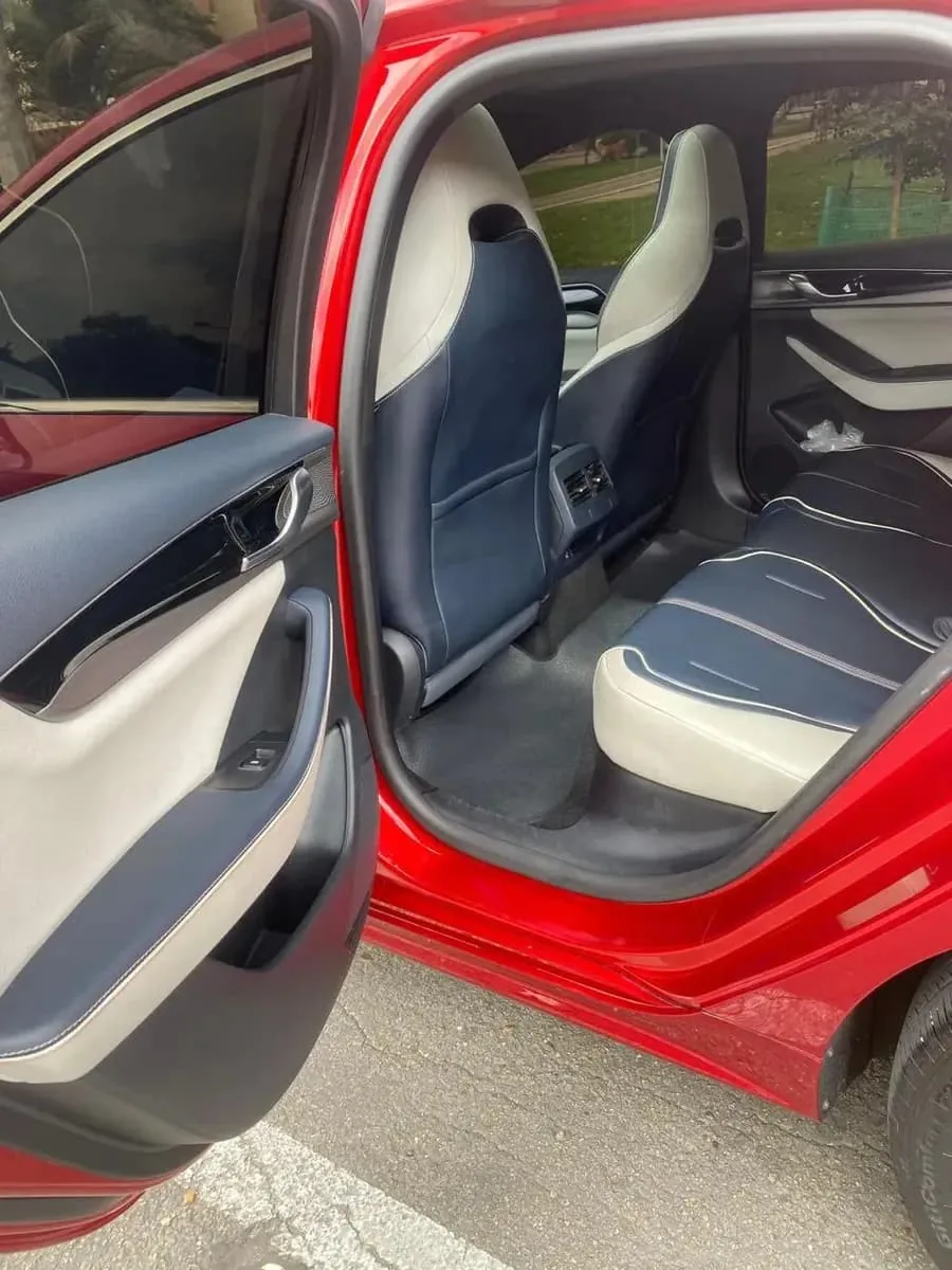 Sedã BYD Quin Plus 2024 en Medellín — foto 6