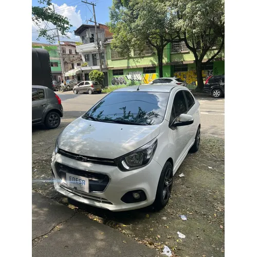Sedã Chevrolet Beat 2019 1.2 Ltz en Envigado