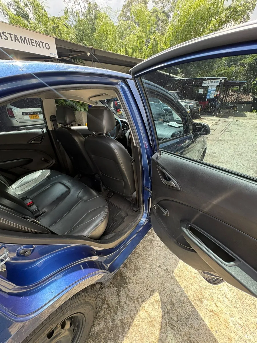 Sedã Chevrolet Sail LS 2017 en Envigado — foto 10