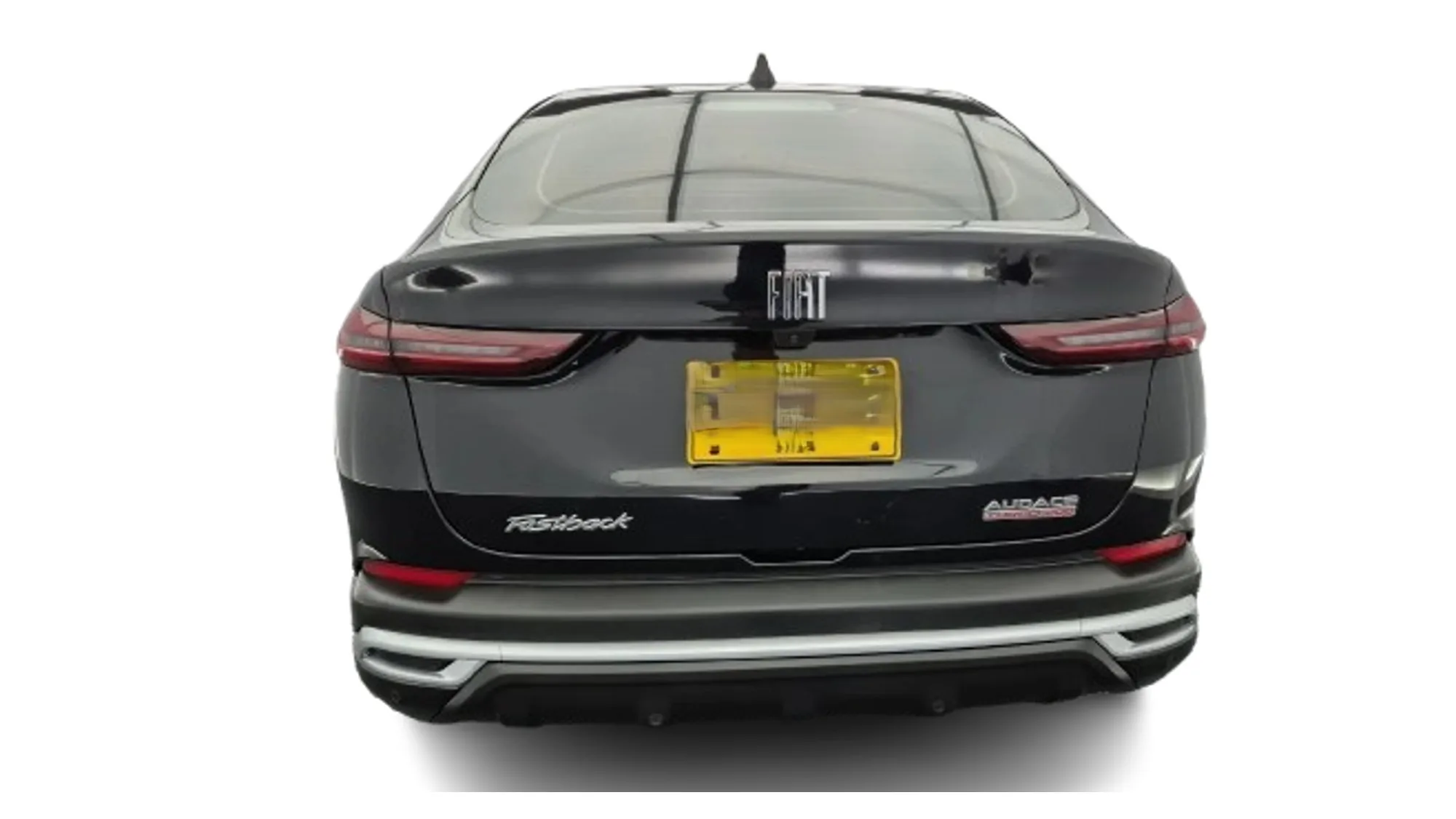SUV Fiat Fastback 2025 Audace en Medellín — foto 5