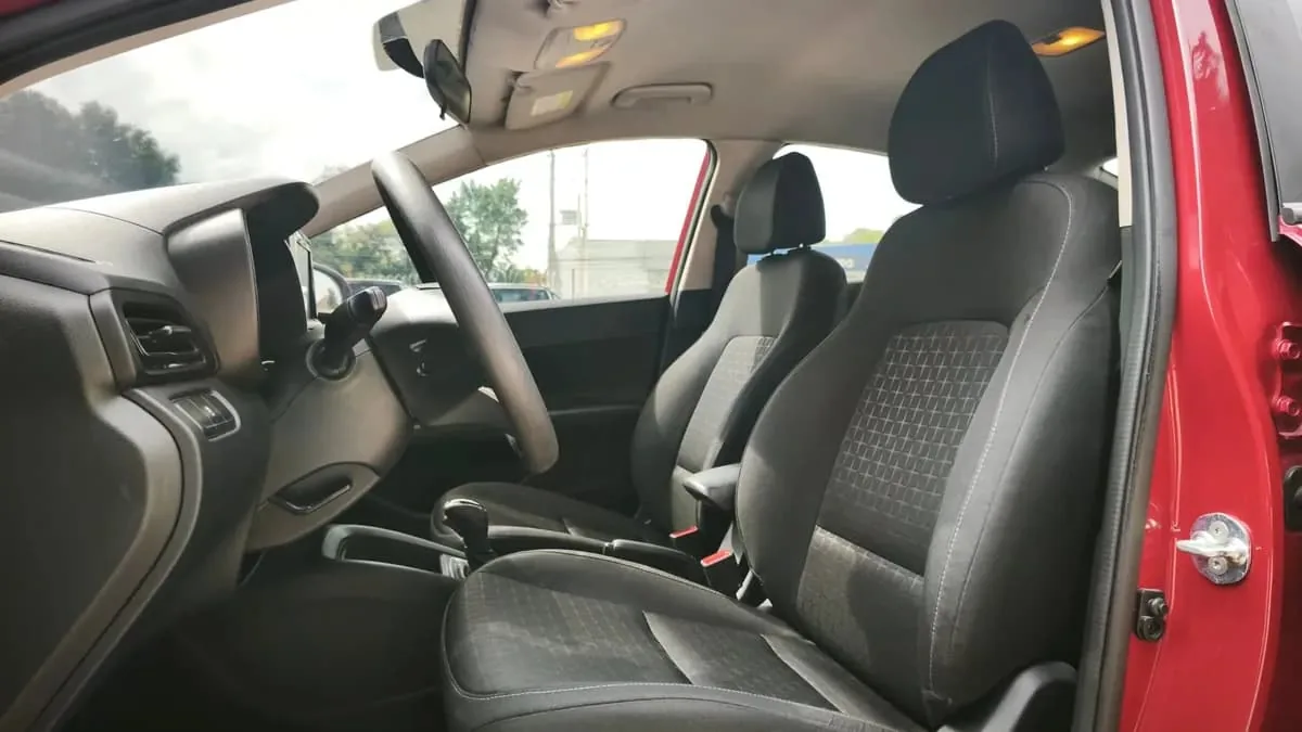 Sedán Hyundai Accent HB20S 2024 en Bucaramanga — foto 7