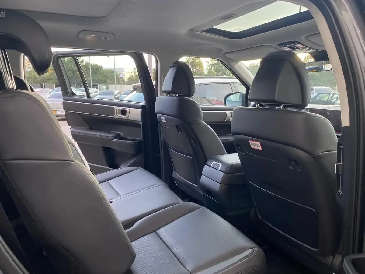 SUV Hyundai Santa Fe Hybrid 2026 en Cúcuta — foto 6