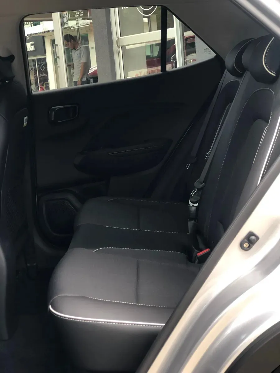 SUV Hyundai Venue 2025 1.6 Limited At en Neiva — foto 8