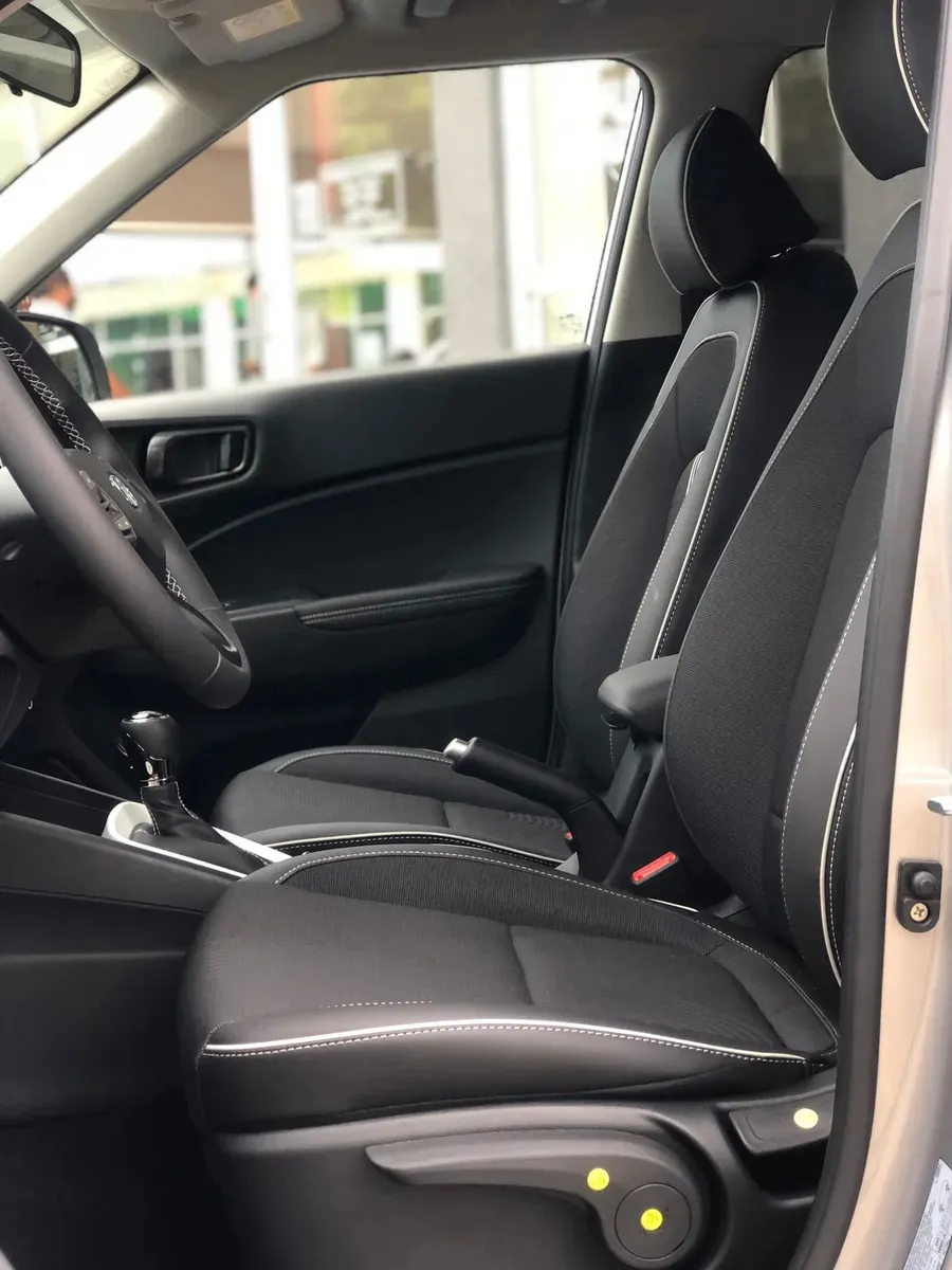 SUV Hyundai Venue 2025 1.6 Limited At en Neiva — foto 7