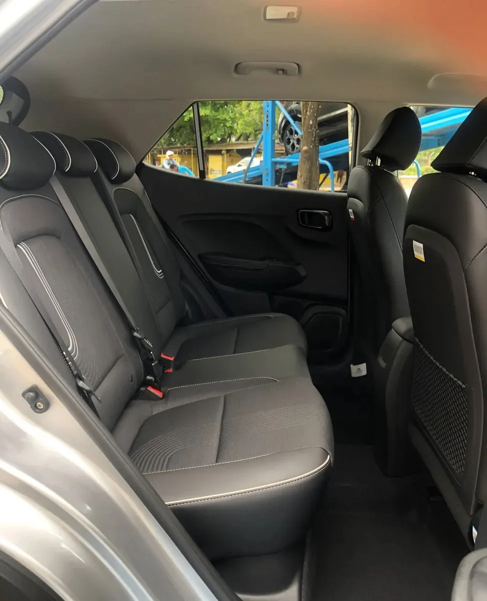 SUV Hyundai Venue 2025 1.6 Limited At en Neiva — foto 9