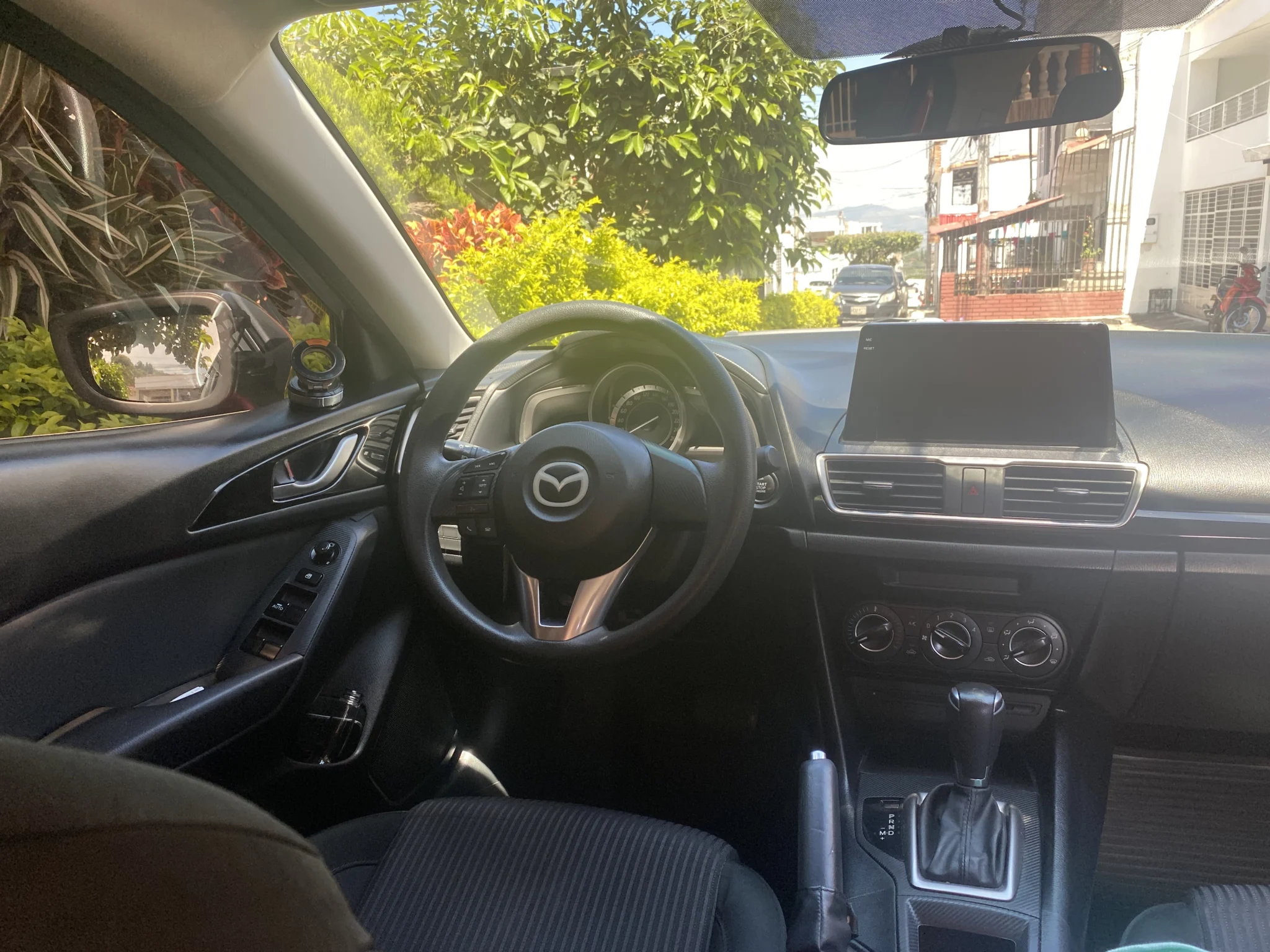 Sedã Mazda 3 2016 Touring en Floridablanca — foto 4