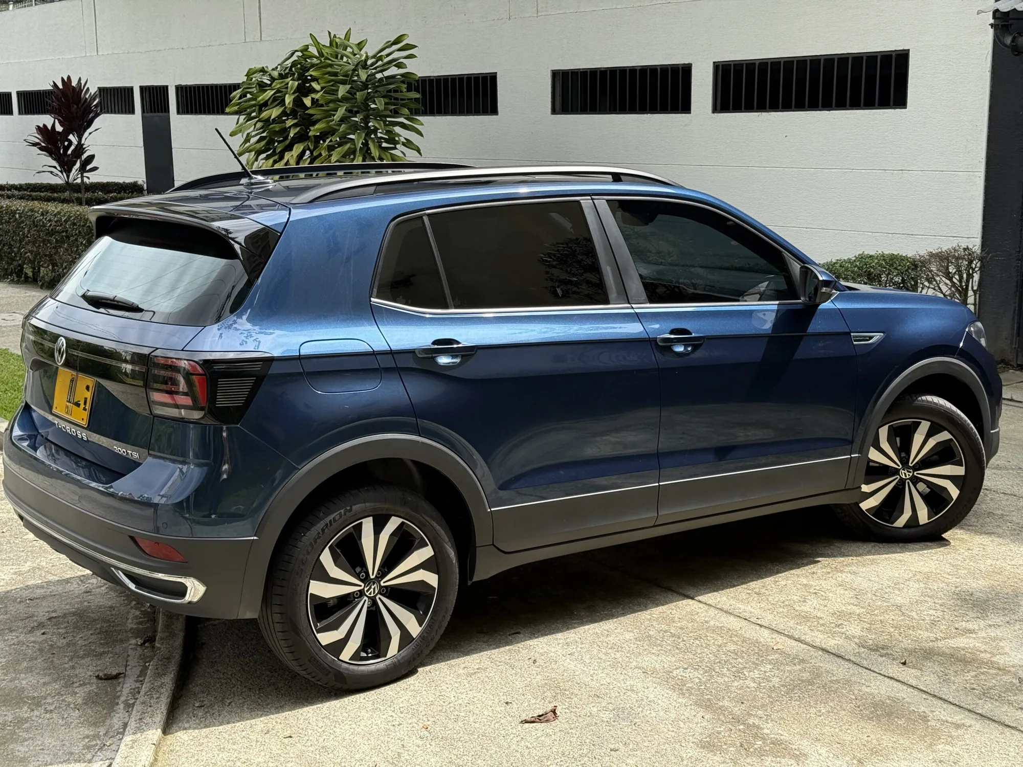 Wagon Volkswagen T-Cross 2024 en Armenia — foto 5