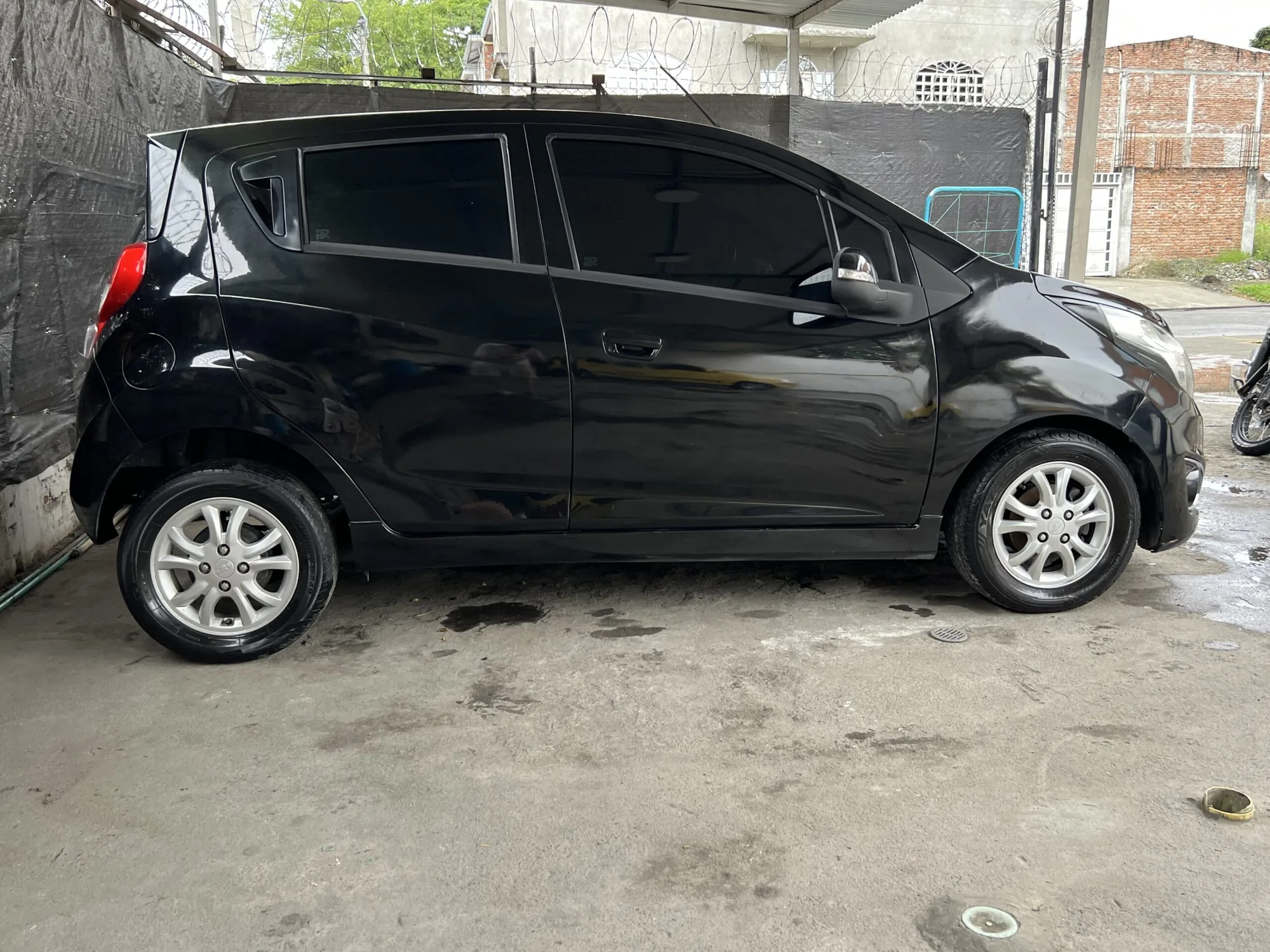 Hatchback Chevrolet Spark GT 2016 Ltz en Palmira — foto 5