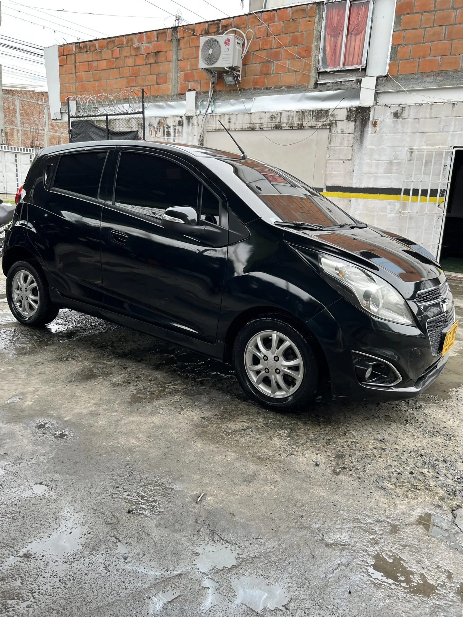 Hatchback Chevrolet Spark GT 2016 Ltz en Palmira — foto 7