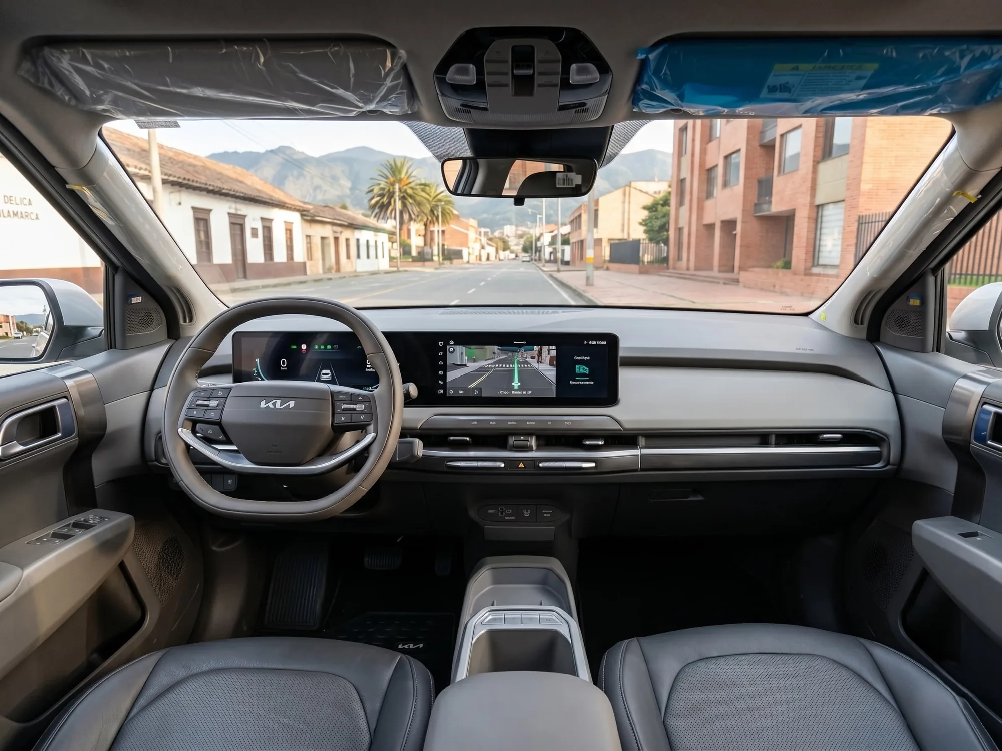 SUV Kia EV3 2025 Light en Medellín — foto 4
