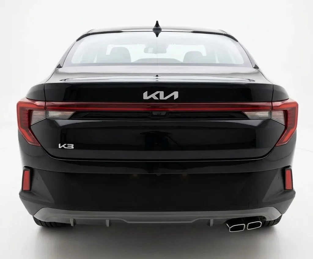 Sedã Kia K3 2027 GT Line en Bogotá — foto 5