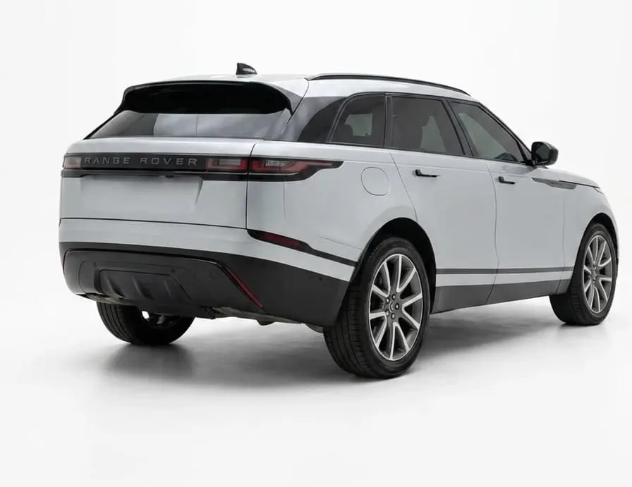 SUV Land Rover Range Rover Velar 2024 en Cali — foto 3