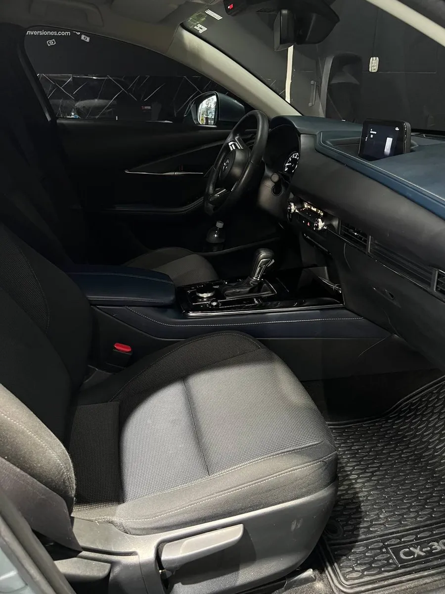 SUV Mazda CX-30 2023 2.0 Touring At en Dosquebradas — foto 9