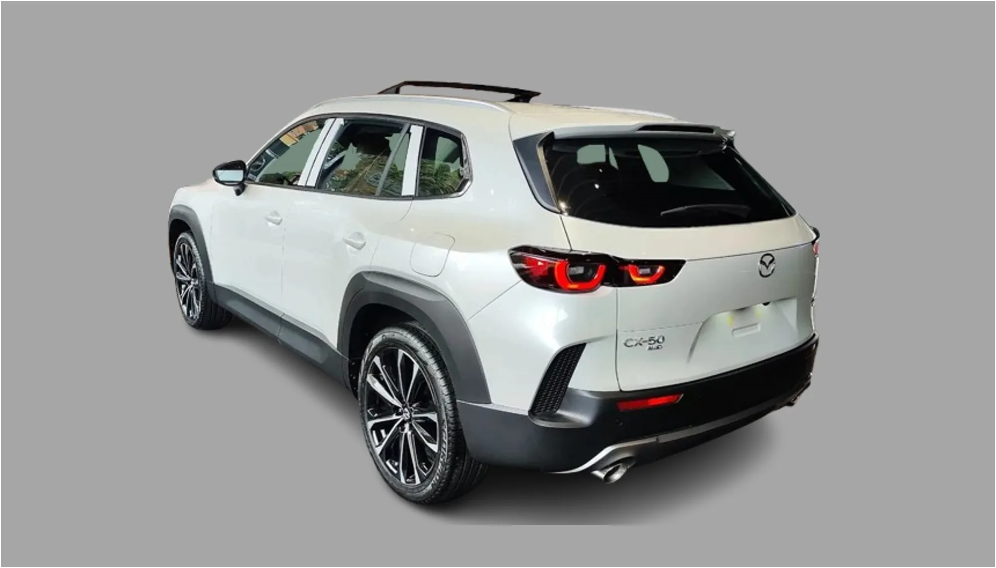 SUV Mazda CX-50 2027 Grand Touring en Bogotá — foto 4