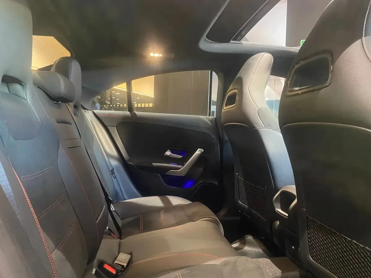 Sedán Mercedes-Benz CLA 250 2026 en Bogotá — foto 6
