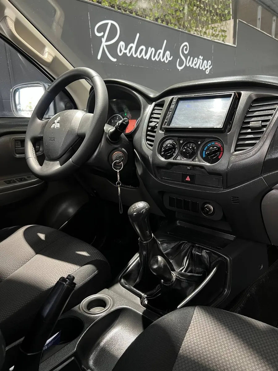 Picape Mitsubishi L200 2007 2.5 High Power en Dosquebradas — foto 7