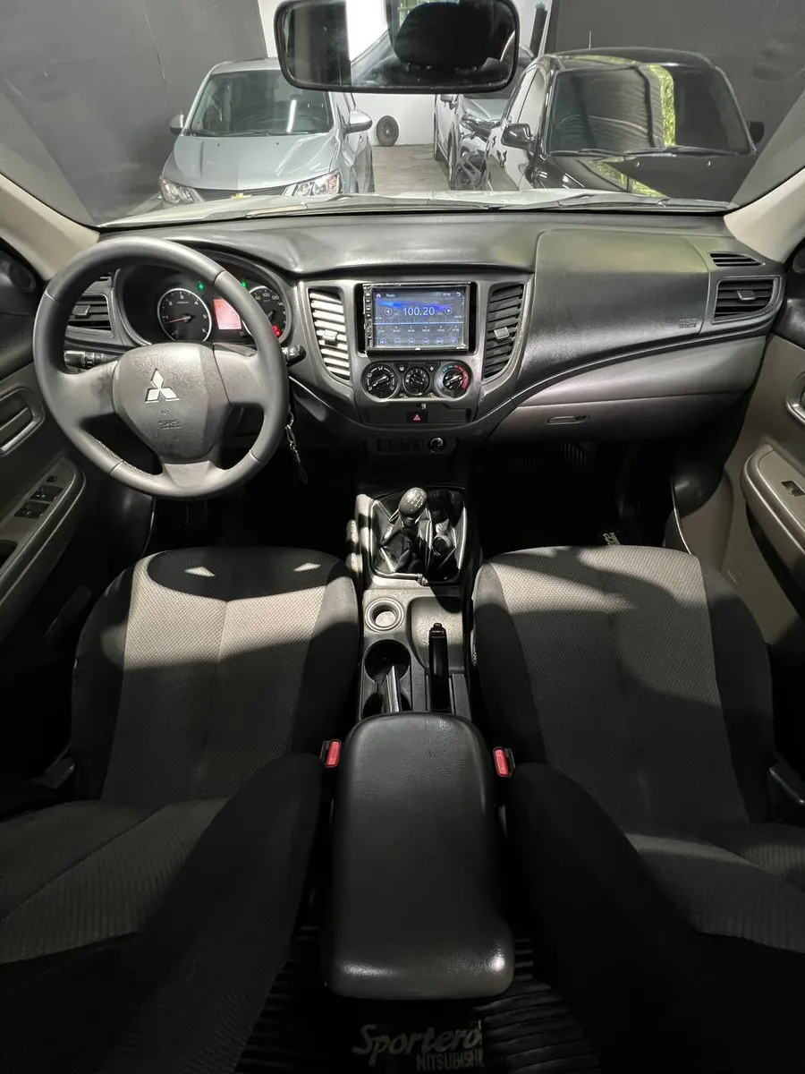 Picape Mitsubishi L200 2007 2.5 High Power en Dosquebradas — foto 10