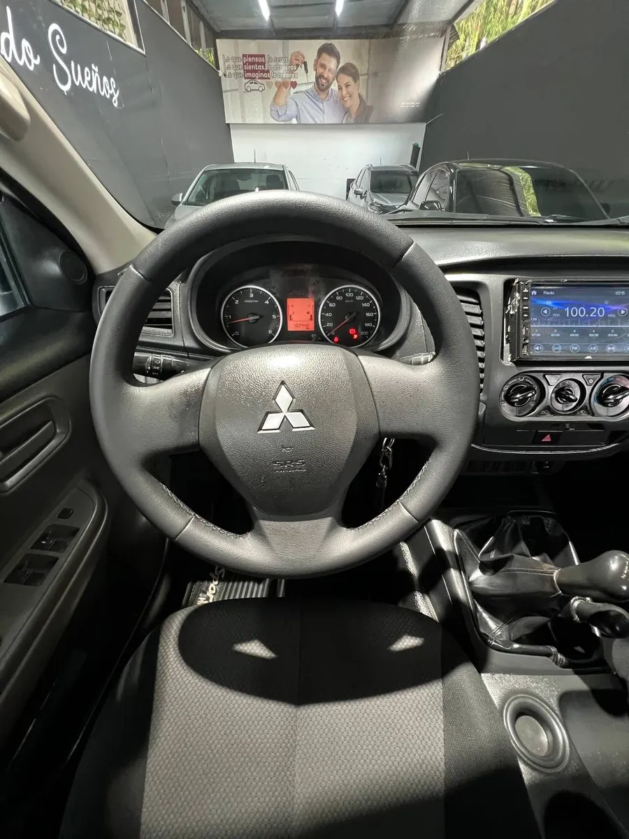 Picape Mitsubishi L200 2007 2.5 High Power en Dosquebradas — foto 9