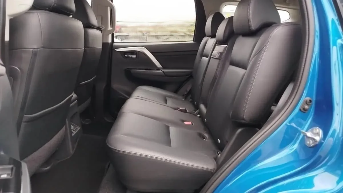 SUV Mitsubishi Montero Sport 2024 en Pereira — foto 9