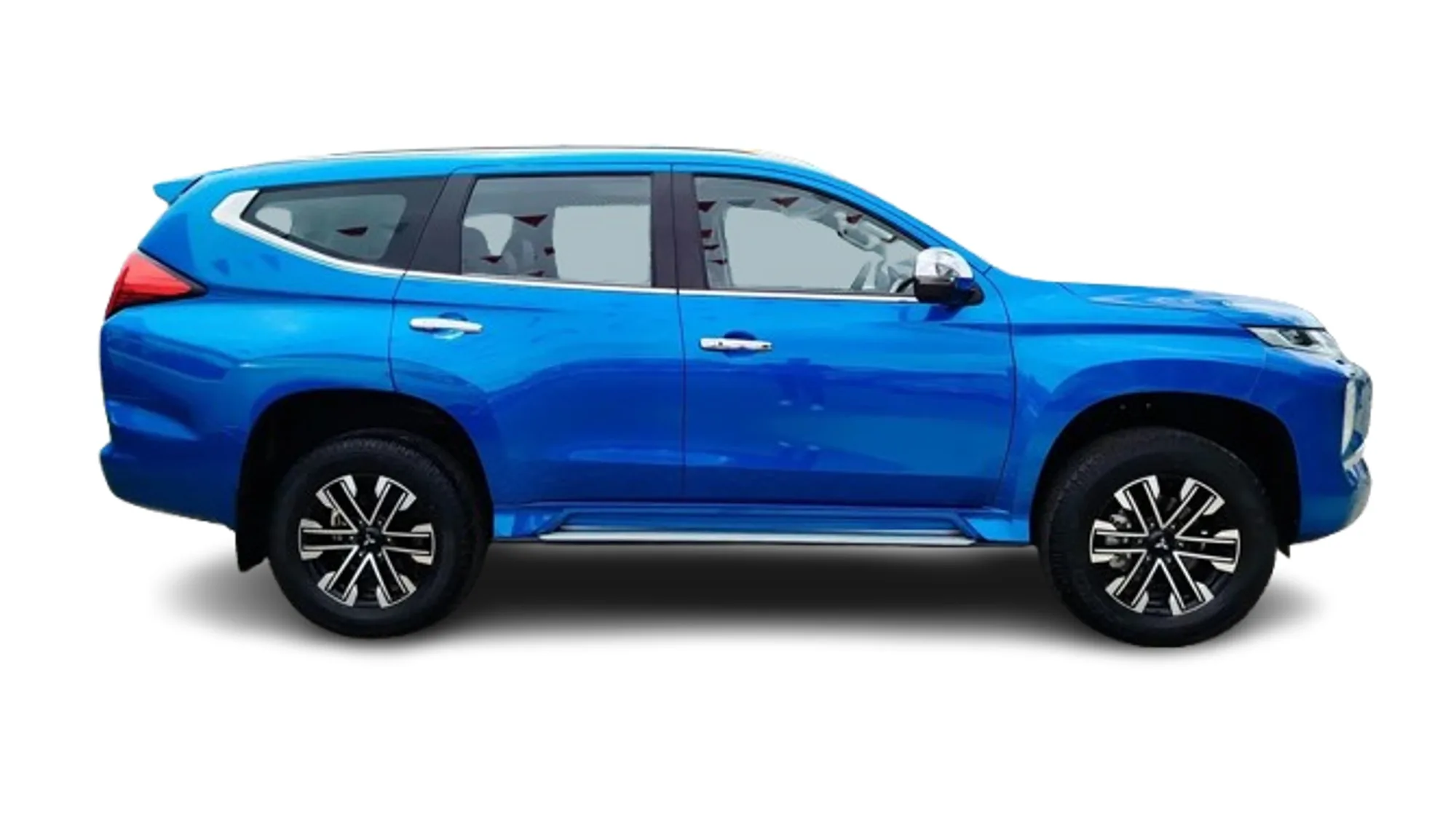 SUV Mitsubishi Montero Sport 2024 en Pereira — foto 3