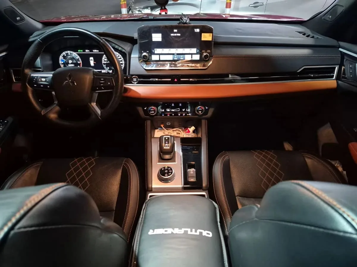 Caminhonete Mitsubishi Outlander 2025 en Cali — foto 8