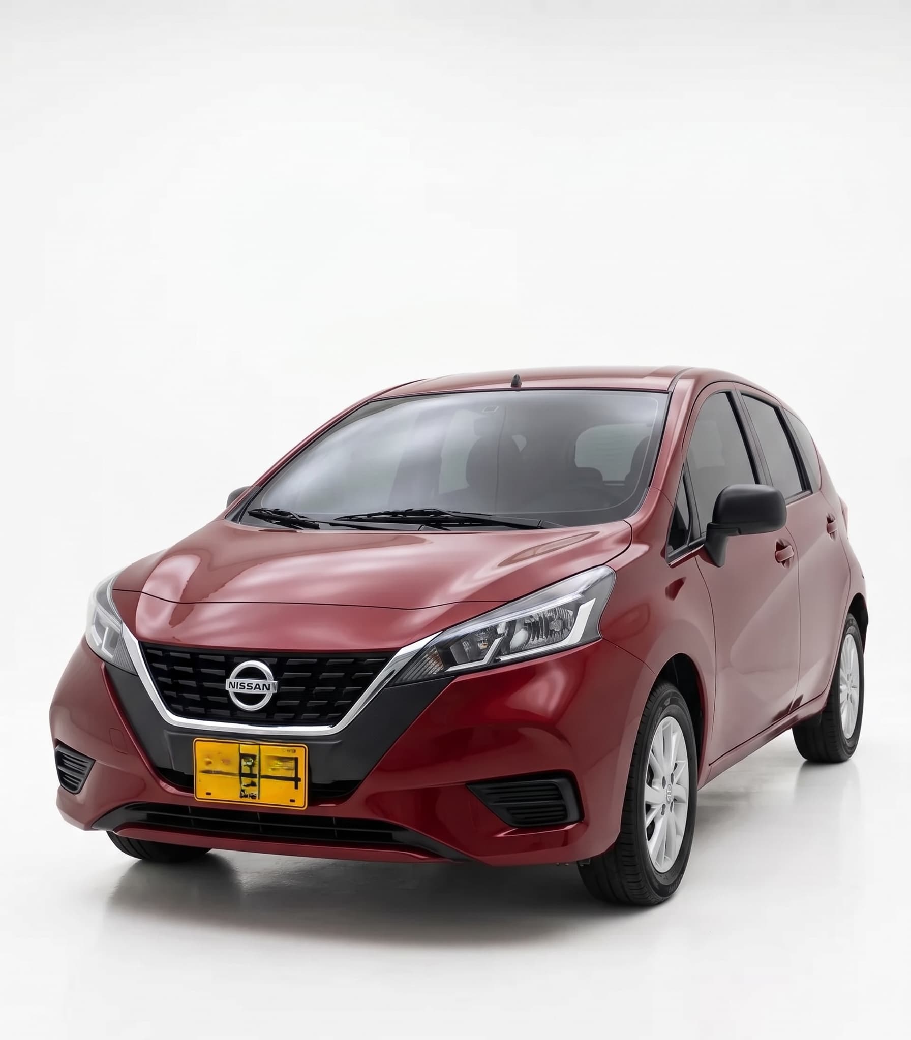 Hatchback Nissan March Sense 2025 en Cali