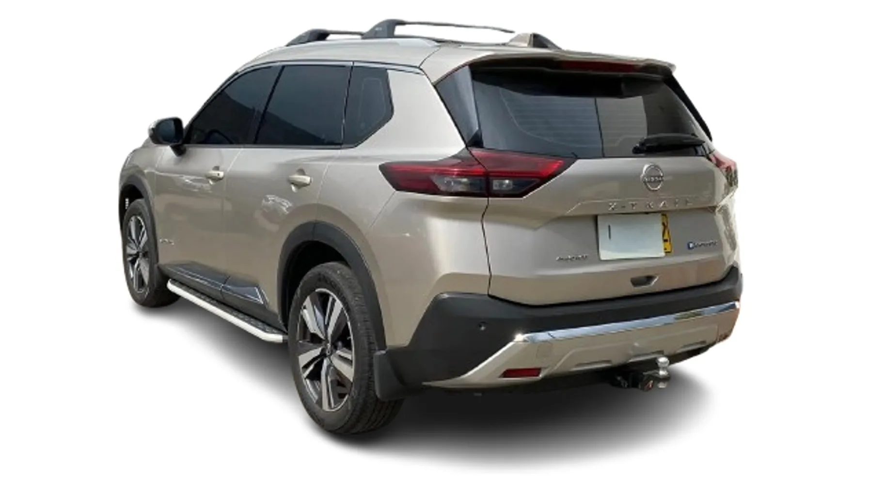 SUV Nissan X-Trail e-4orce 2025 en Bello — foto 5