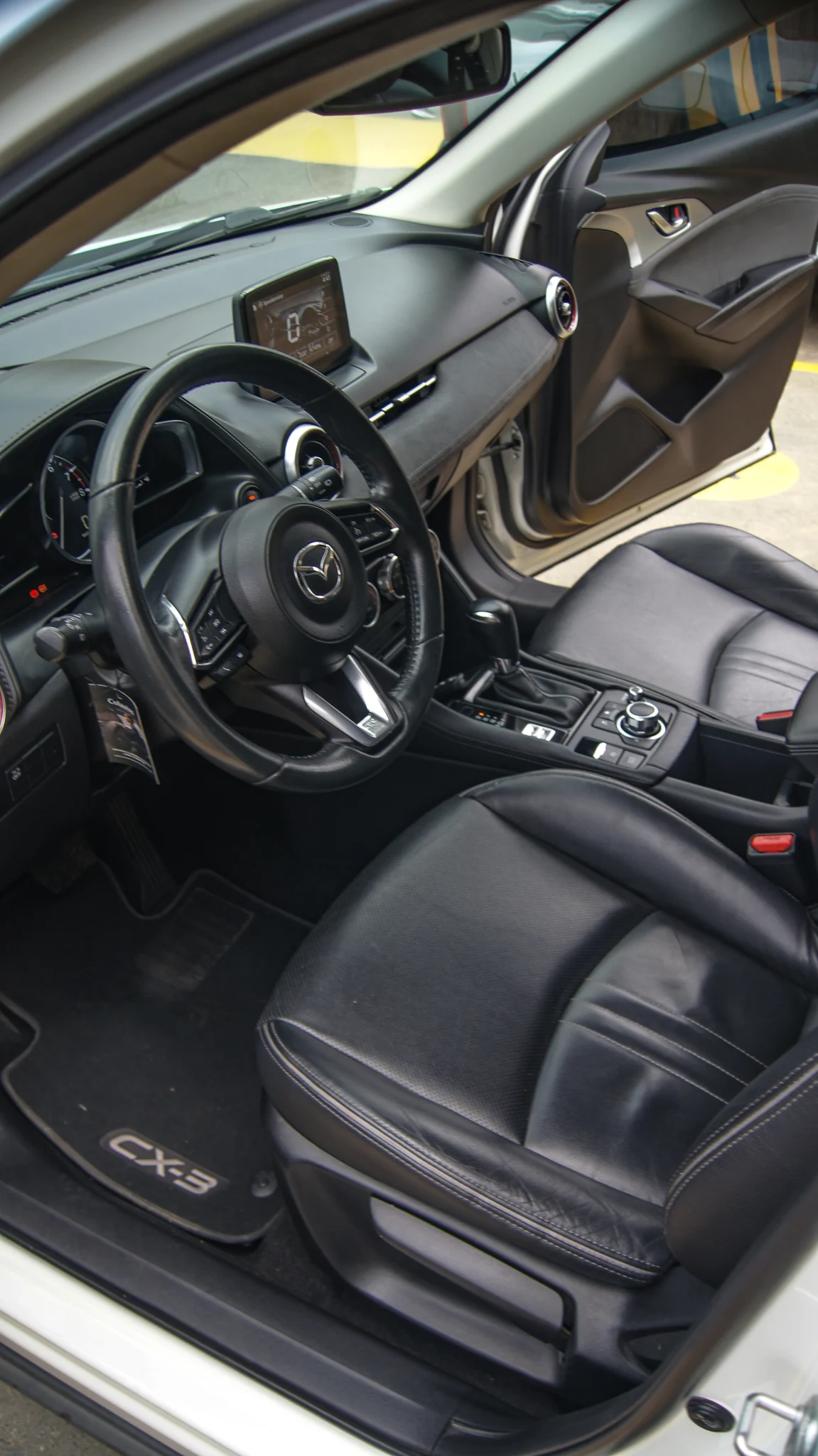 Caminhonete Mazda CX-3 2019 Grand Touring en Pereira — foto 8