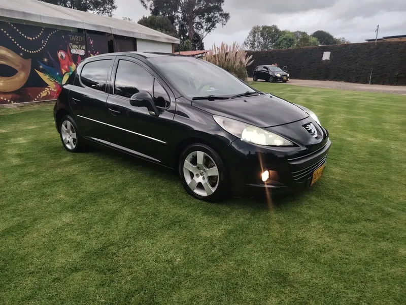 Peugeot 207 2010 en venta en Cota