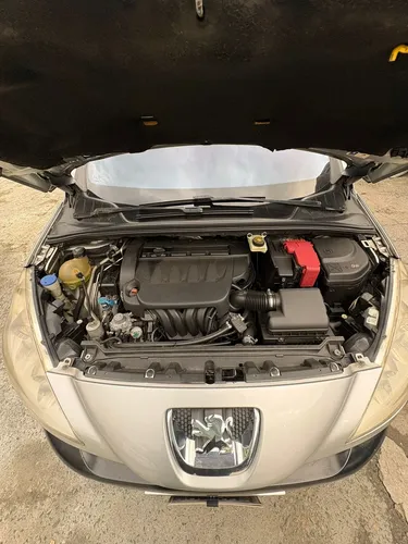 Hatchback Peugeot 308 2009 2.0 Premium en Envigado — foto 12