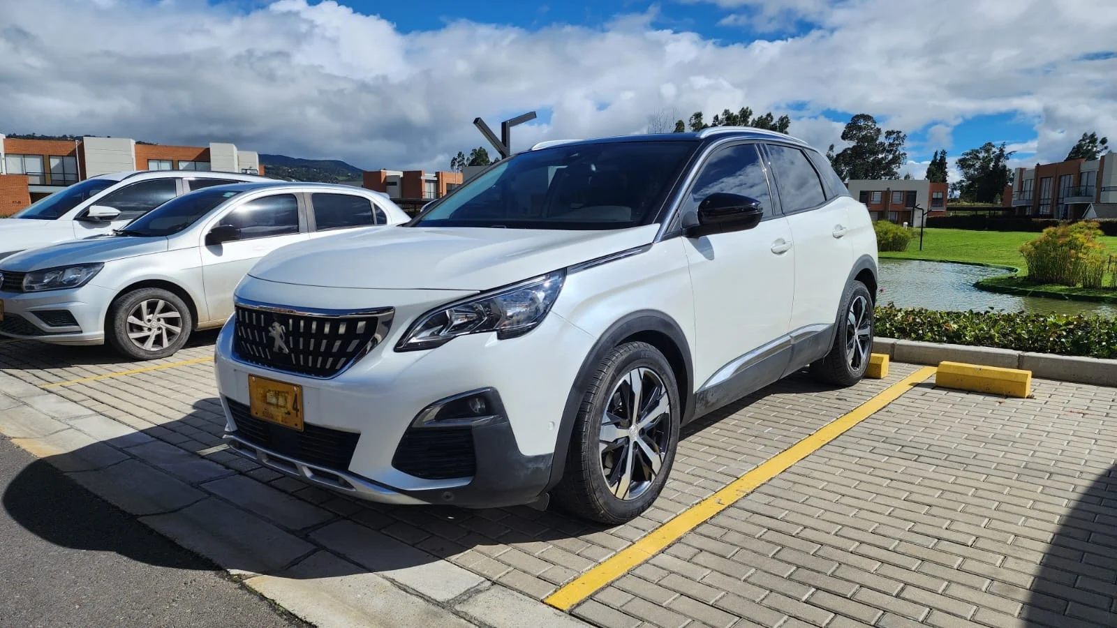 SUV Peugeot 3008 2020 Allure Full en Cajicá — foto 7