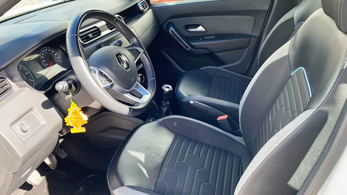 SUV Renault Duster 2023 en Pasto — foto 9