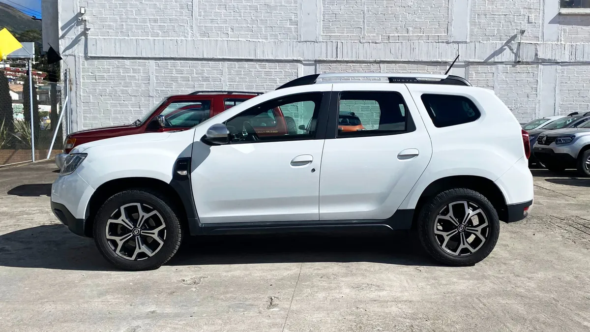 SUV Renault Duster 2023 en Pasto — foto 7