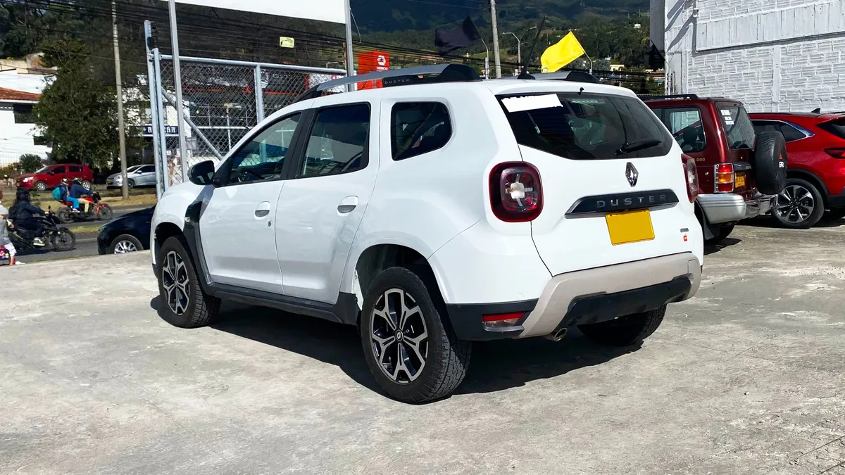 SUV Renault Duster 2023 en Pasto — foto 8