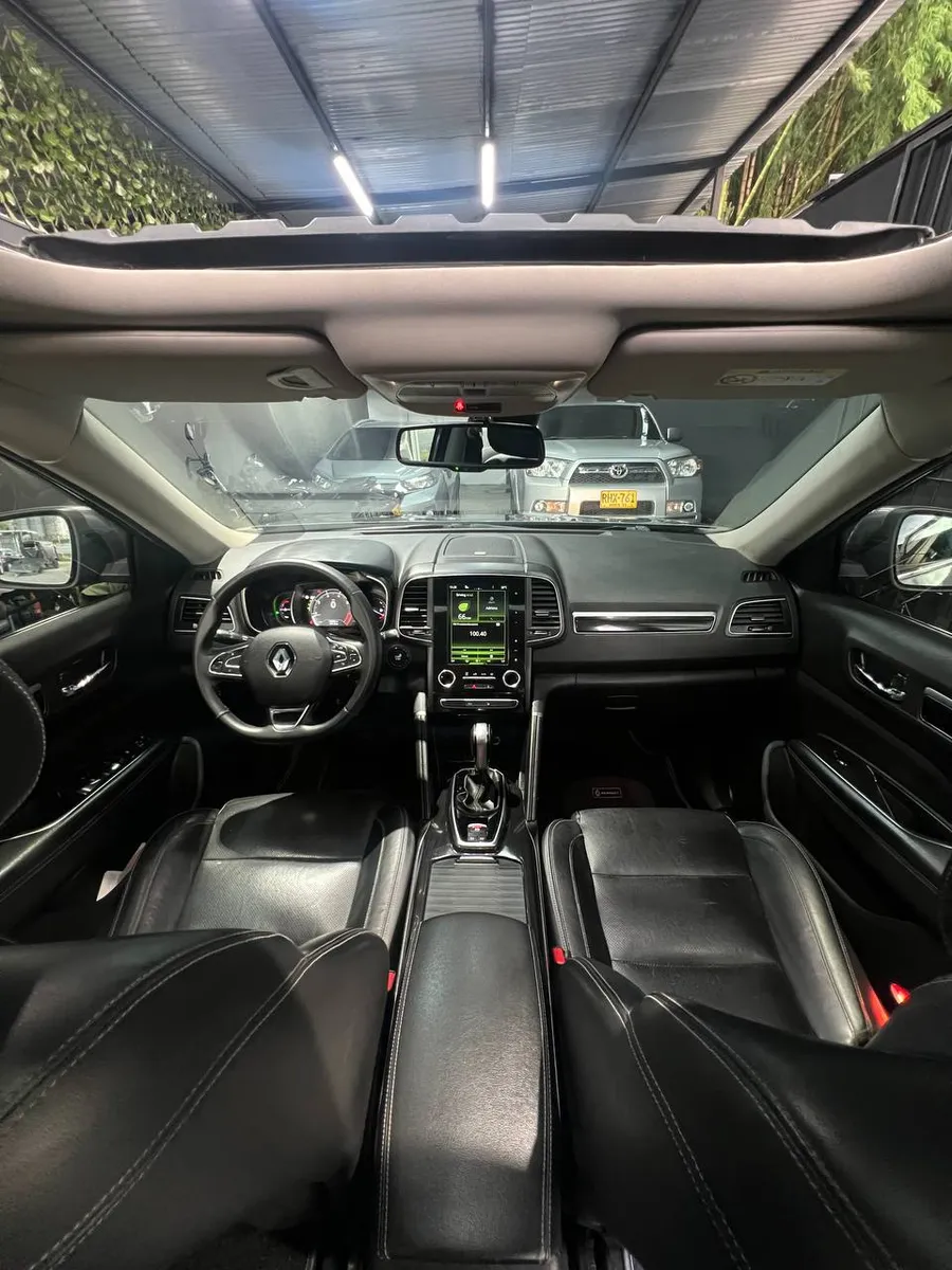 SUV Renault Koleos 2018 2.5 Intens en Dosquebradas — foto 13