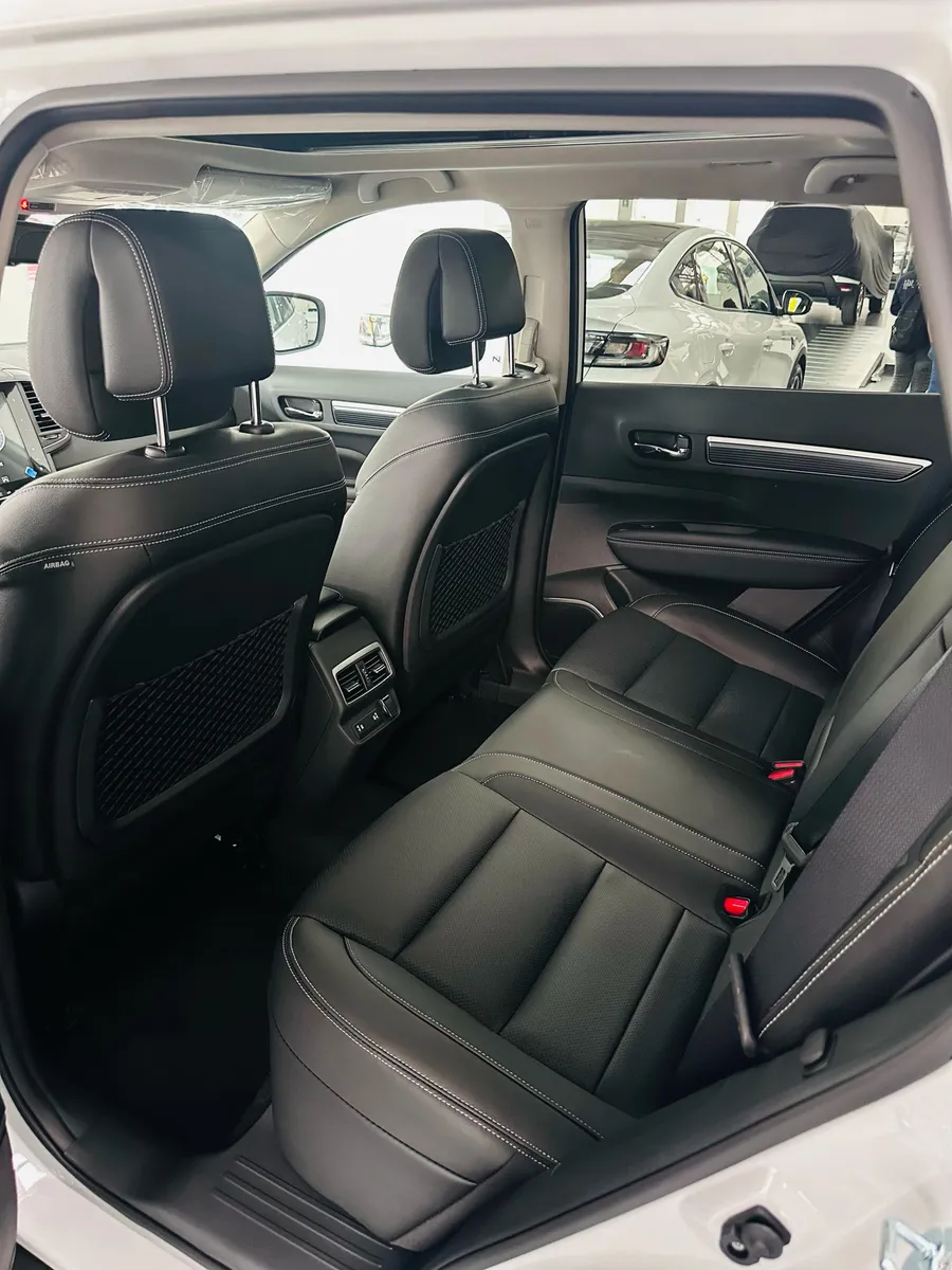 SUV Renault Koleos 2025 en Chía — foto 7
