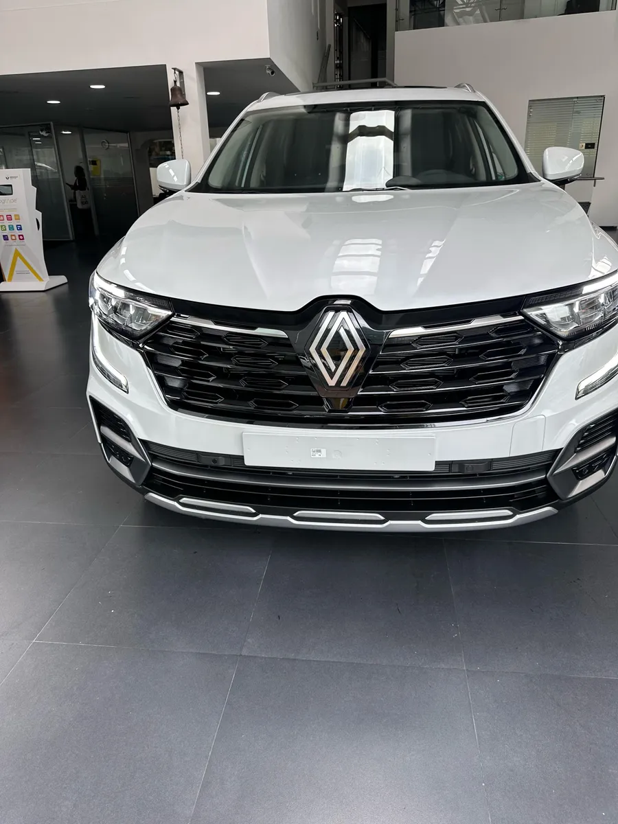 SUV Renault Koleos 2025 en Chía — foto 2
