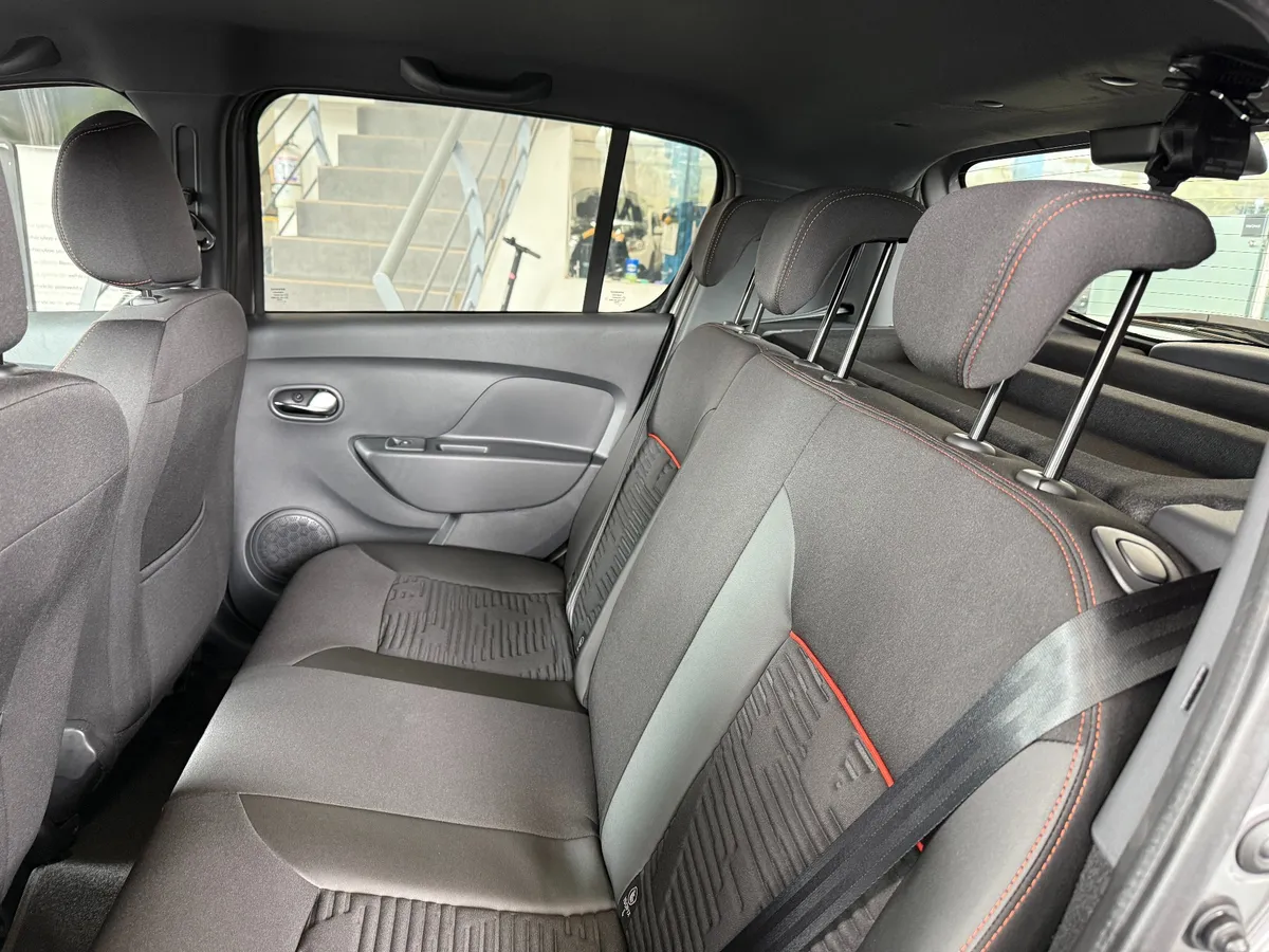 SUV Renault Stepway 2026 en Cajicá — foto 11