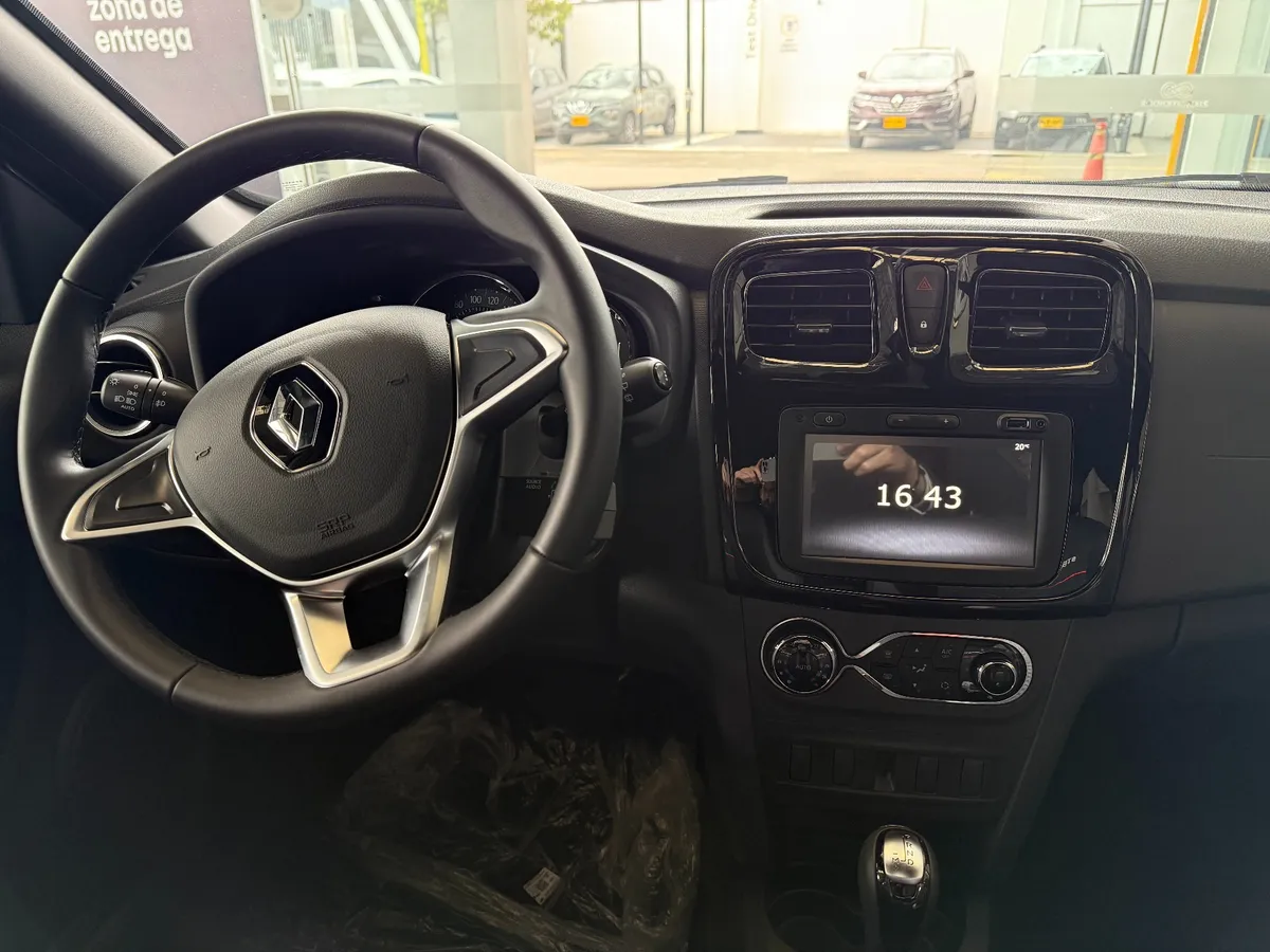 SUV Renault Stepway 2026 en Cajicá — foto 8