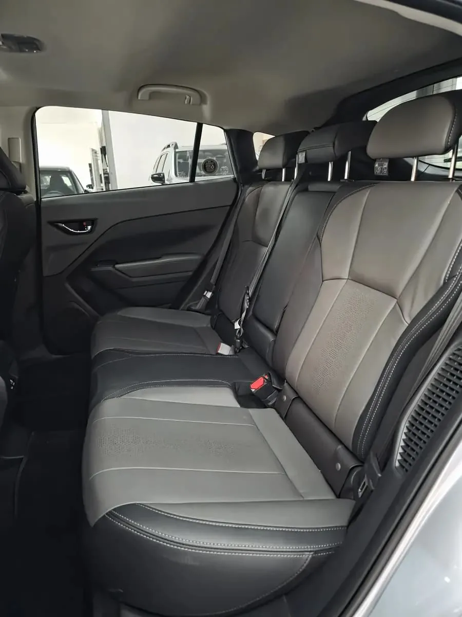 SUV Subaru Cross Trek 2026 en Bogotá — foto 9