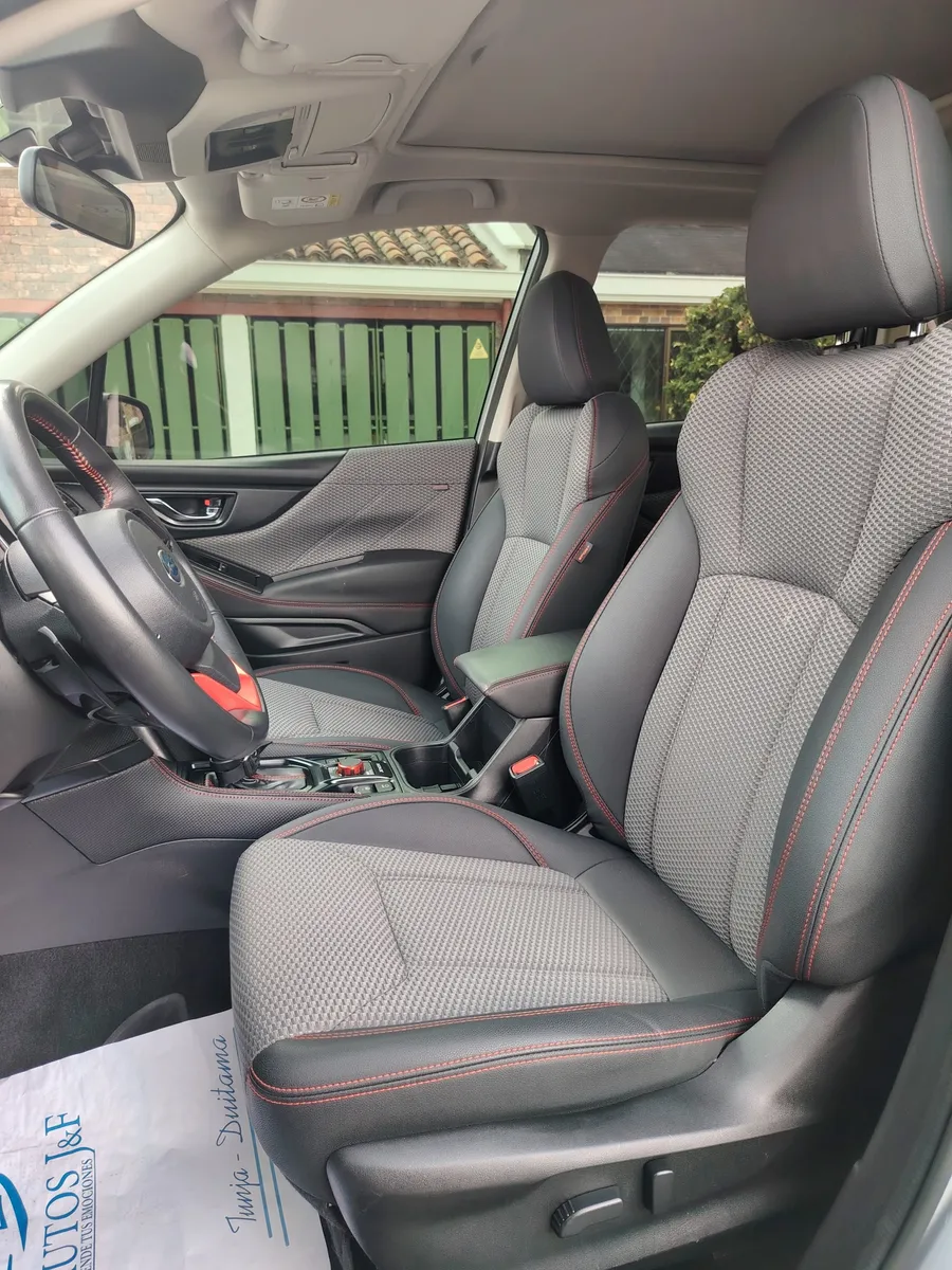 SUV Subaru Forester 2023 en Tunja — foto 12